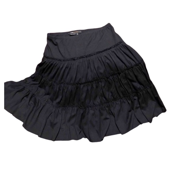 BCBGMAXAZRIA Black MIDI Skirt NWOT! - Picture 1 of 8